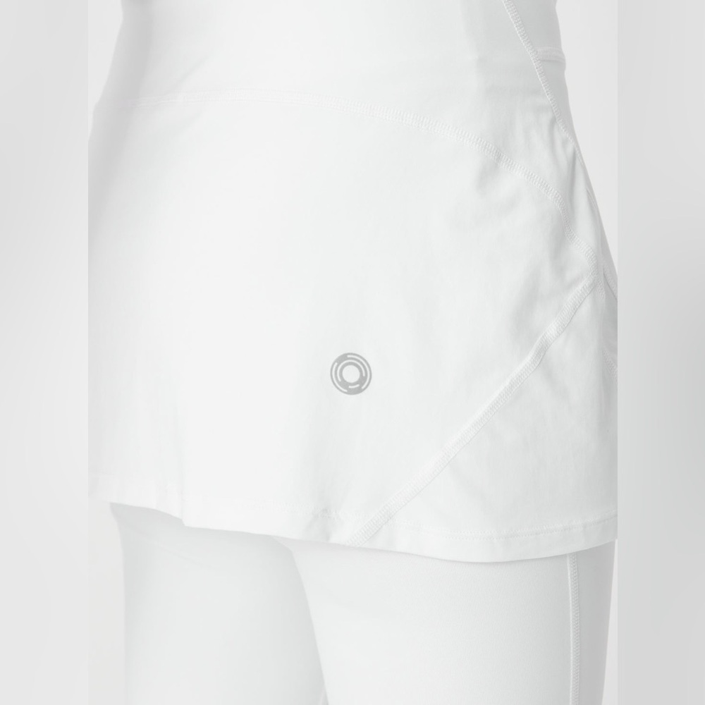 BloqUV Women's Capri Skirt - White, Size S - Picture 5 of 12